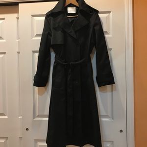 Hugo Boss Trench coat in stretch cotton .